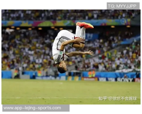 圣诞节期间最受关注的足球球星有哪些以及他们的节日庆祝方式