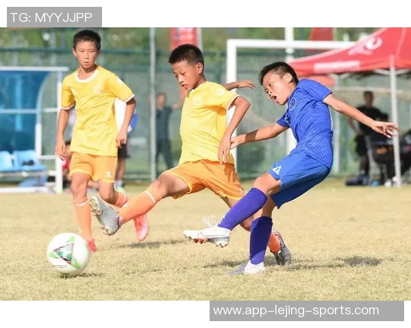 四川省足球协会打造球星计划 培养未来足球精英助力地方发展